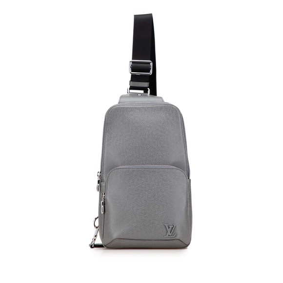 Pre-Loved Louis Vuitton Taiga Avenue Sling - Picture 1 of 11